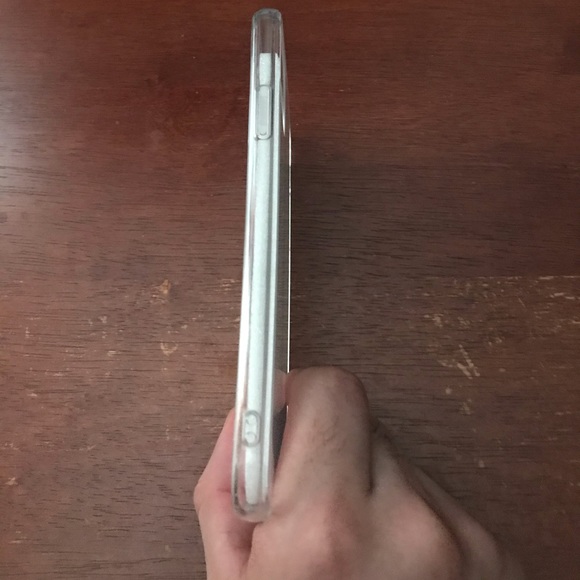 NWOT Iphone 11 Pro Max Case 6.5 - Picture 3 of 4